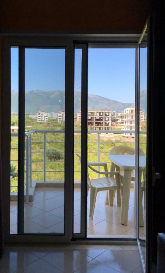 Rainbow Holiday Apartments Vlore Exterior photo